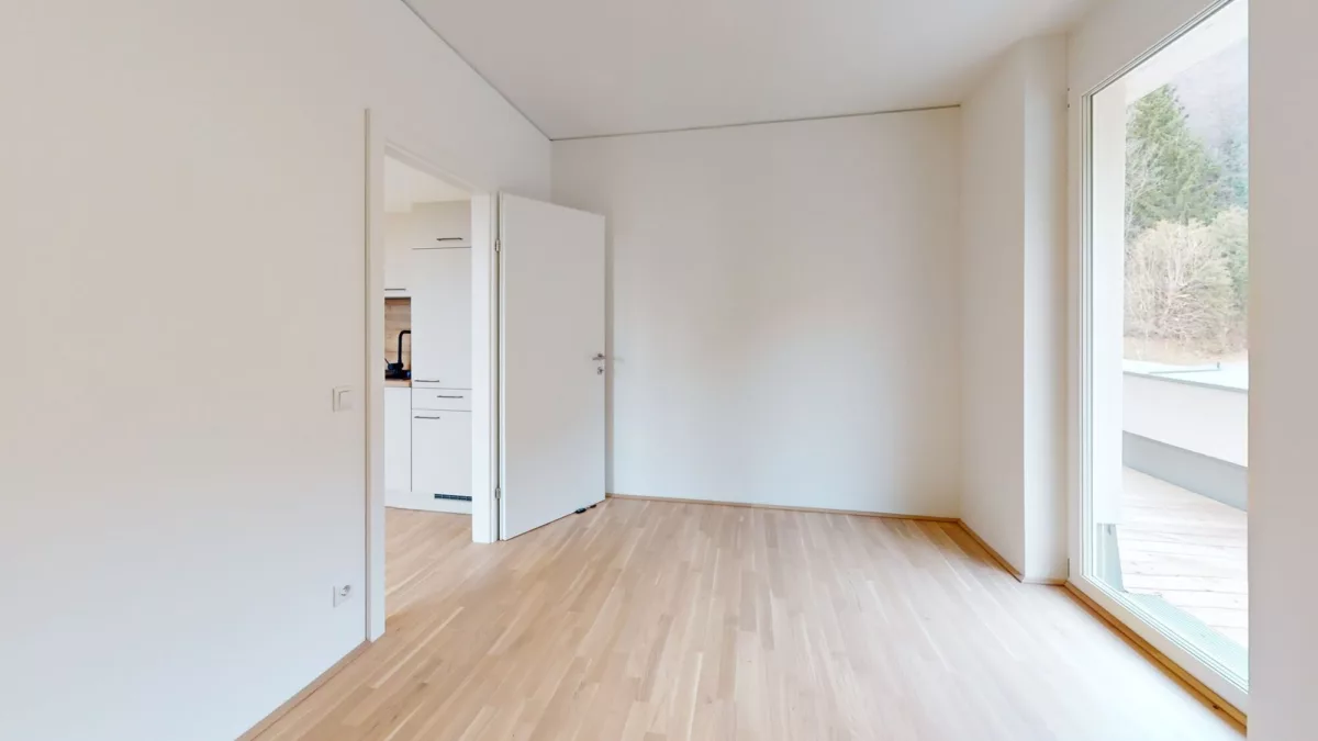Wohnbereich mit Zugang ins Freie
