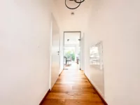 Flur zum Wohnbereich