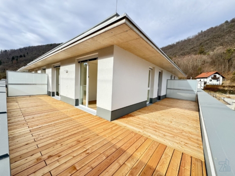 ERSTBEZUG – Weitblick ins Grüne – 2-Zimmer – riesiger Rundum Balkon – PROVISIONSFREI, 8051 Graz, Dachgeschosswohnung