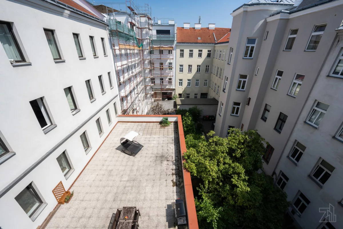 Terrasse Innenhof
